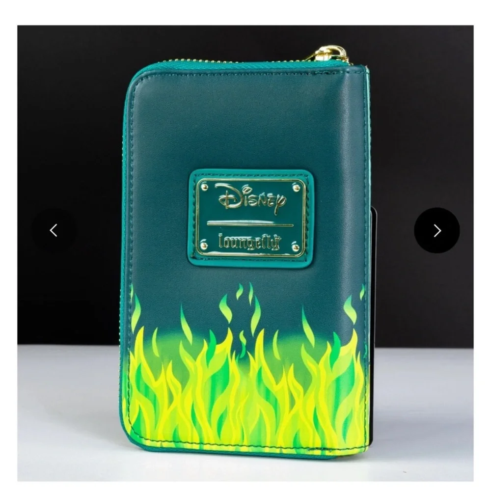 Loungefly lion pockets